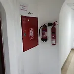 Sharing Motel Rooms